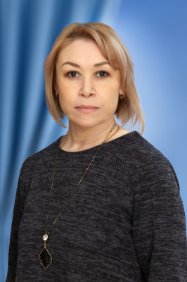 Педагог-психолог Сальникова Флида Фарвазовна
